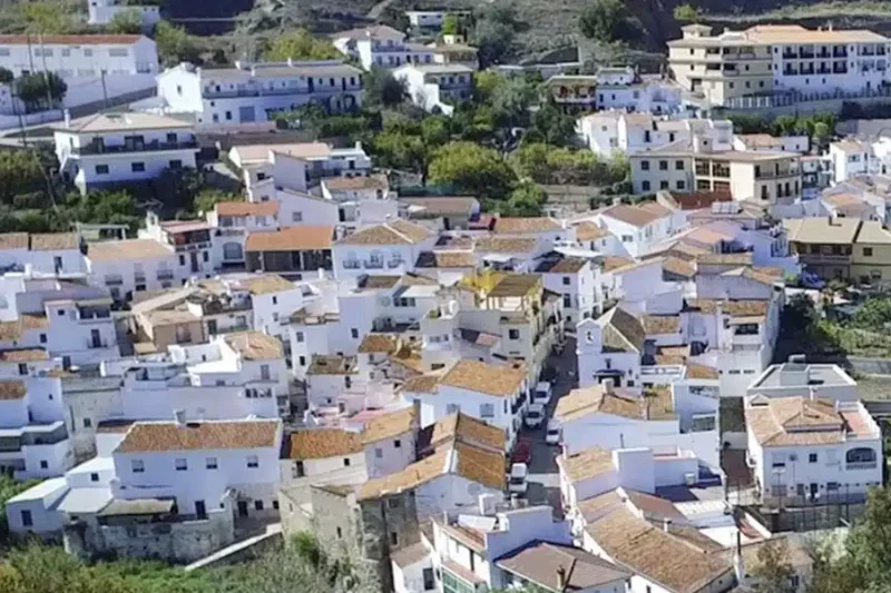 La Viñuela inicia una consulta pública para actualizar su plan urbanístico con el nuevo PBOM