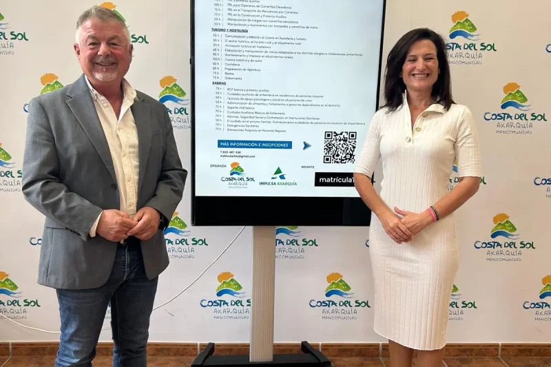 La Axarquía pone en marcha su primera Escuela de Formación Online con más de 50 cursos y precios reducidos