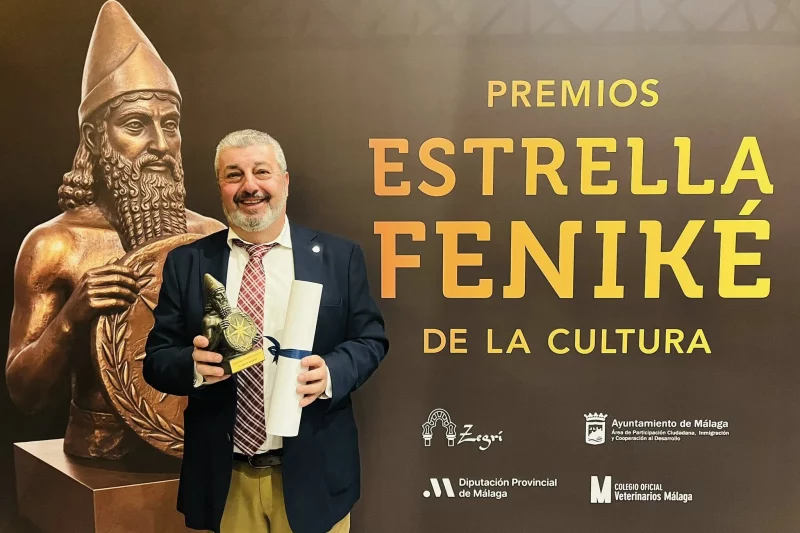 El Paso de Riogordo recibe el Premio Estrella Fenike de la Cultura por su defensa de las tradiciones